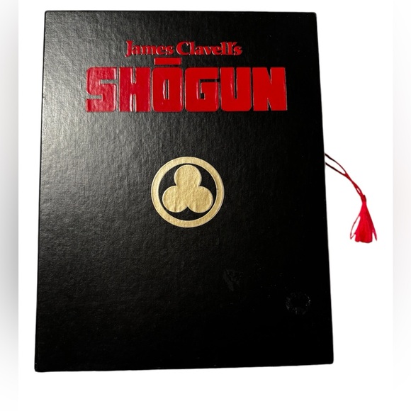 Shogun Collector's Edition VHS Video Tape Box Set James Clavell - Picture 1 of 8